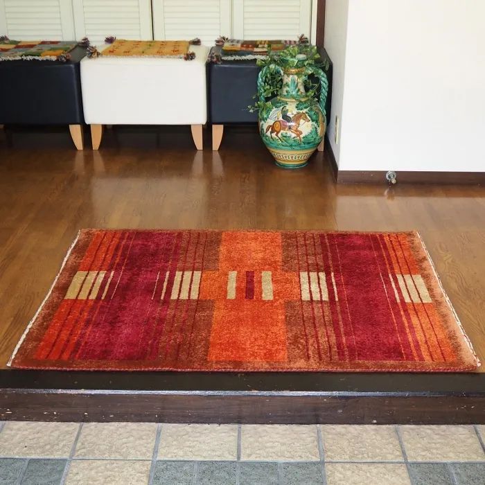 ペルシャ ギャッベ 本物 手織り リズバフ　ブランド サイズ 57×60cm ペルシャ ギャッベ 本物 手織り ロリバフ ブランド サイズ 90×123