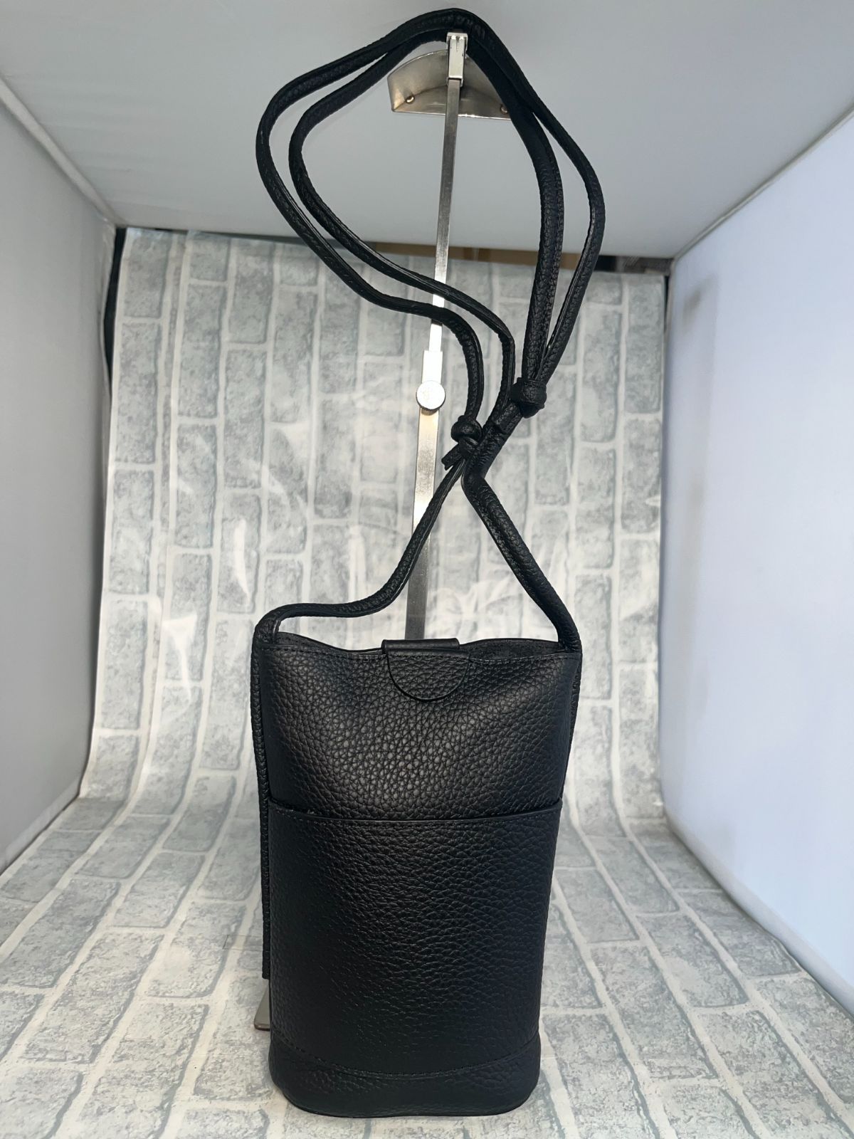 Rebecca ショルダーポシェット 牛本革 トップグレードレザー レディース メンズ LR-3800ブラック 牛革 本革 レザー ポシェット ショルダーバッグ スマホポシェット ユニセックス 男女兼用