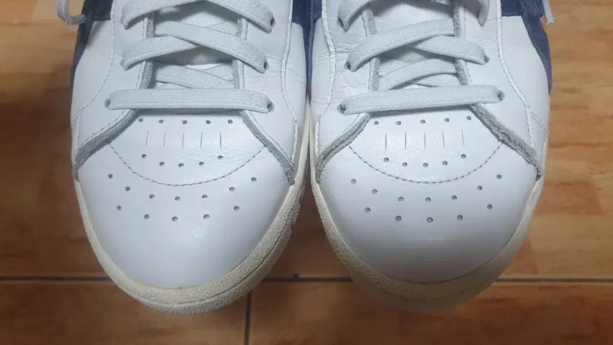 Asics アシックス