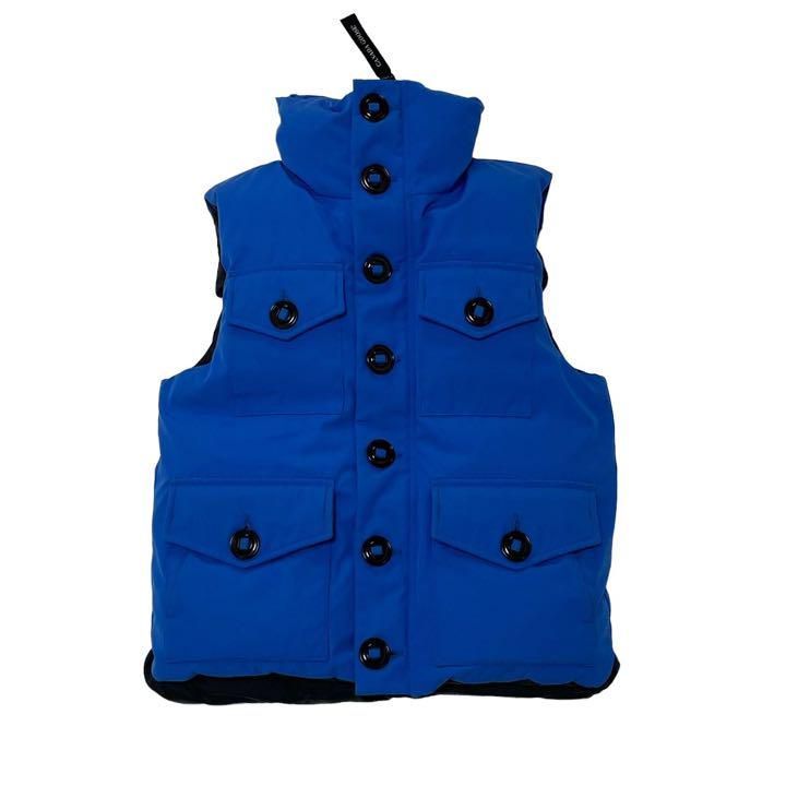 カナダグースモントリオールベスト CANADA GOOSE(カナダグース