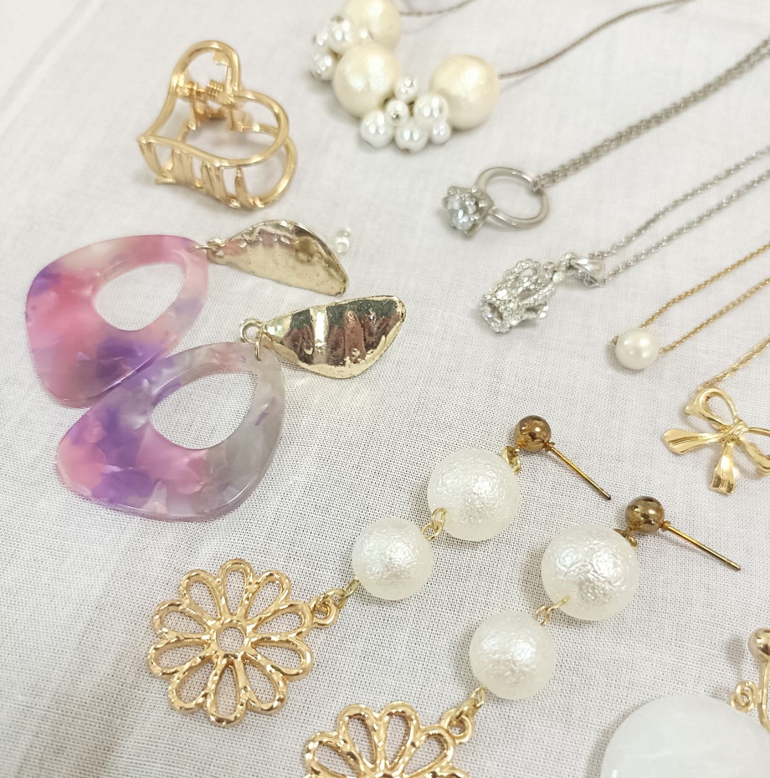 柔らかい イミテーションアクセサリーまとめ売り ネックレス イヤリング アクセサリー