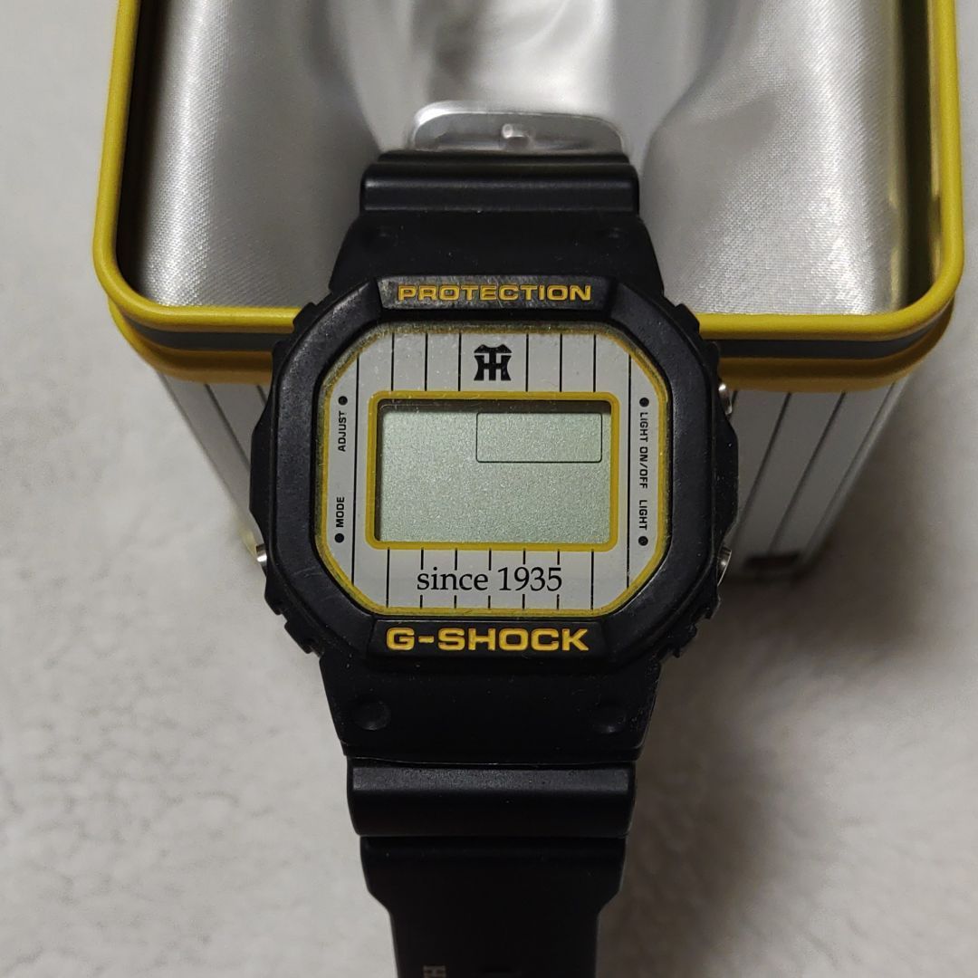 期間限定値下げ　G-SHOCK 限定モデル 阪神タイガース　ジーショック G-SHOCK CASIO カシオ Gショック× 阪神タイガース 2019 阪神タイガース