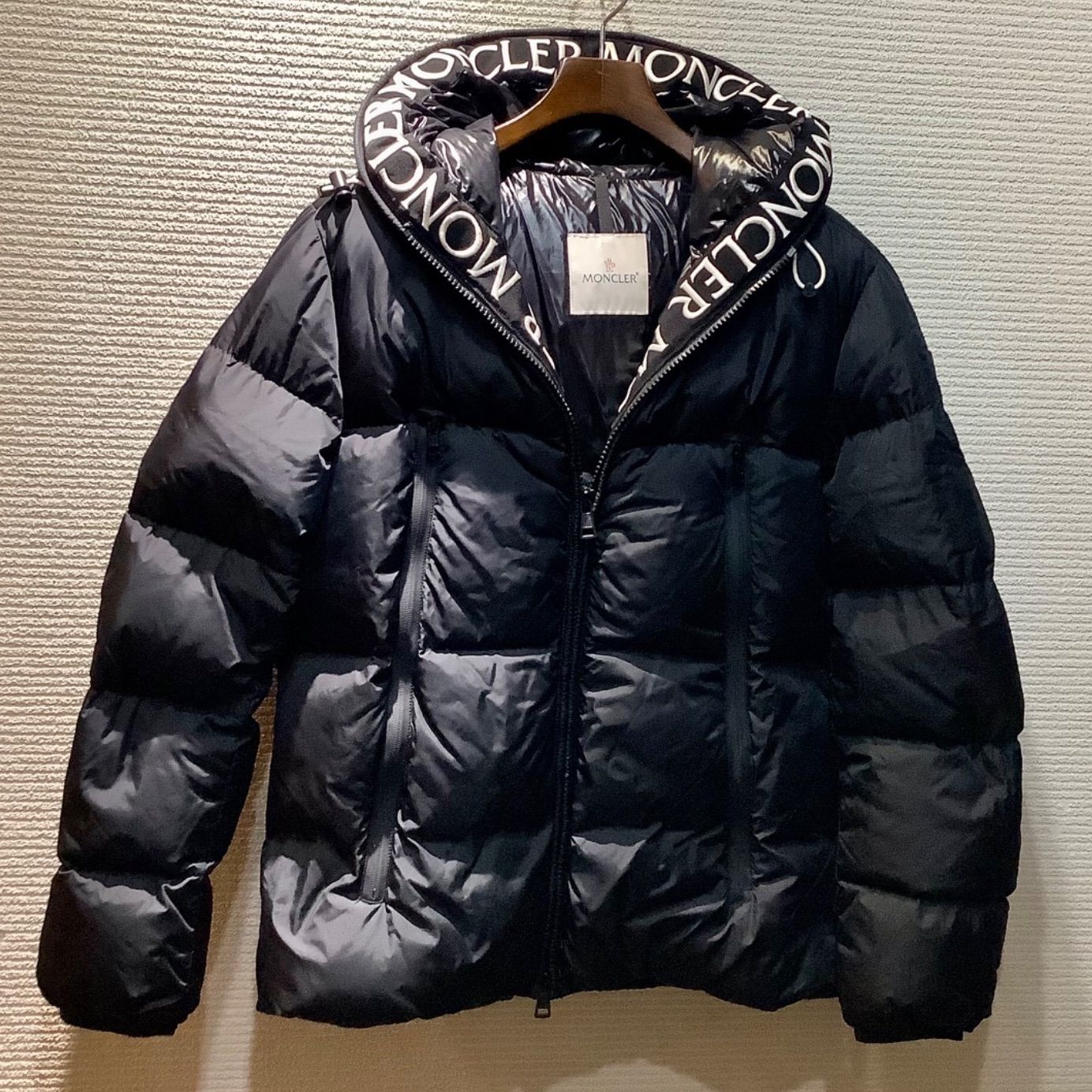 モンクレール ダウン モンクラー モンクレール MONCLER MONTCLAR  
