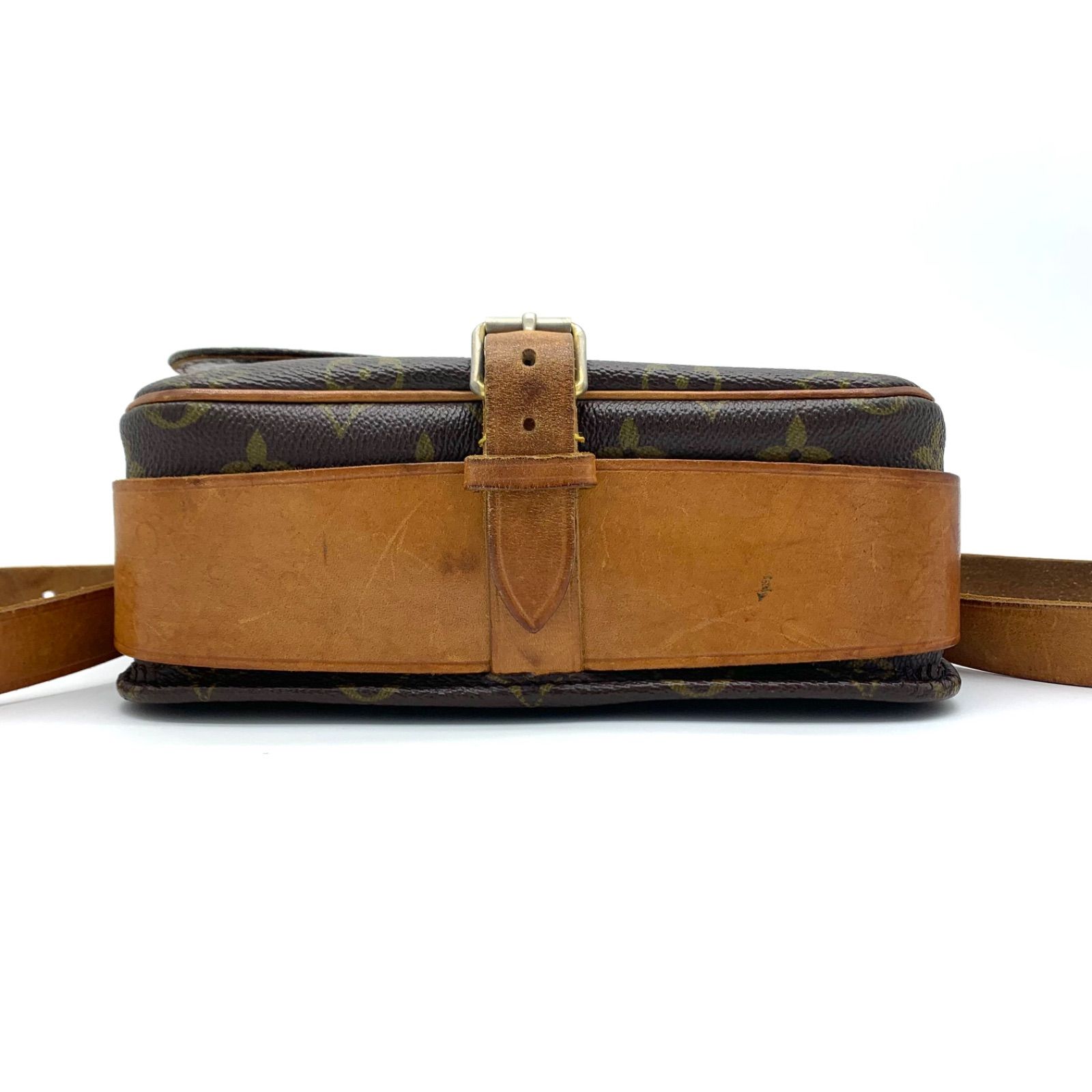 ルイ・ヴィトンモノグラムカルトシエール22斜め掛けショルダーバッグ