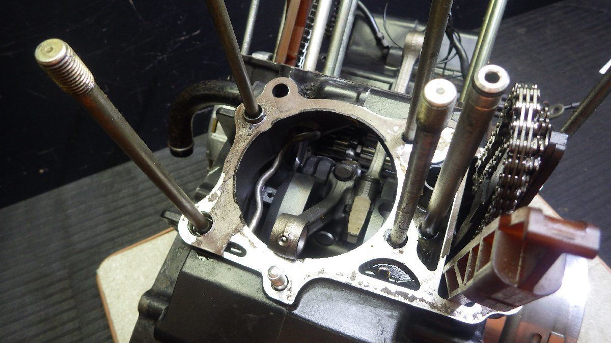 バルカン400クラシック VN400A エンジン 腰下 部品取り等に K65-63-1