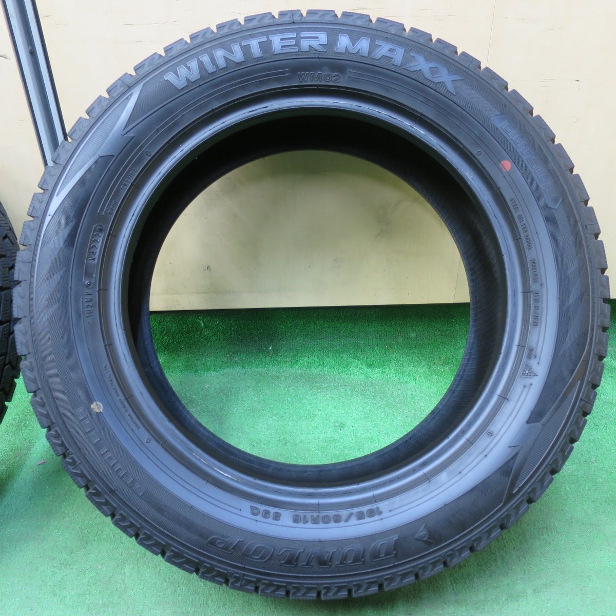 195/60R16 スタッドレス 冬タイヤ バリ溝