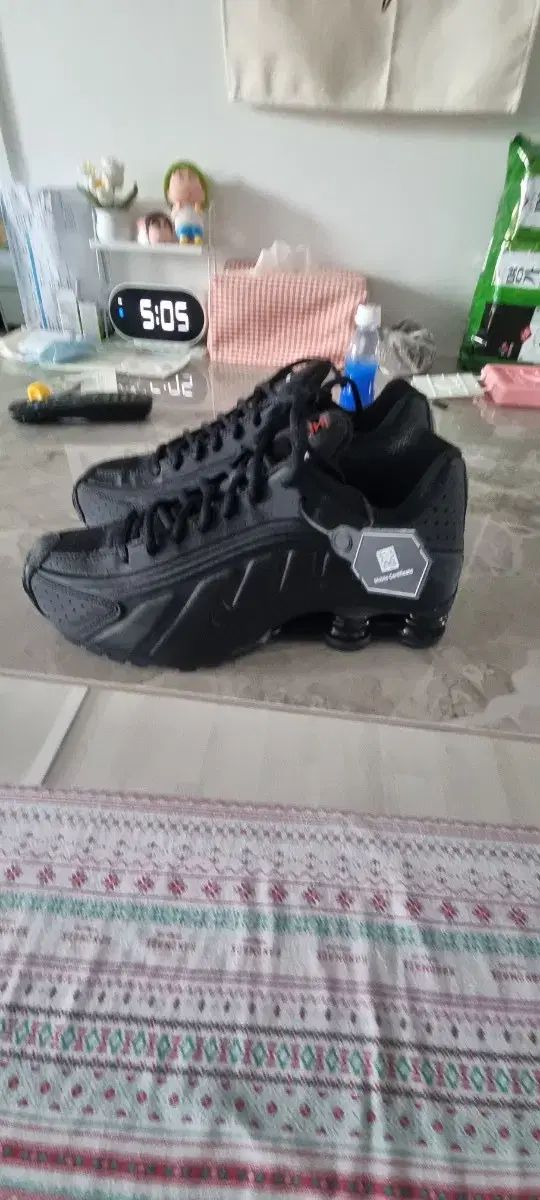 r4