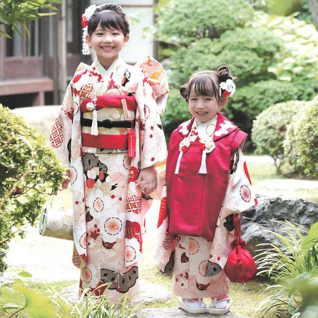 408ag83,小物類□七五三 七歳 着物&袋帯&長襦袢 金彩 毬 桜□美品 408ag83,小物類□七五三 七歳 着物&袋帯&長襦袢 金彩 毬 桜□美品