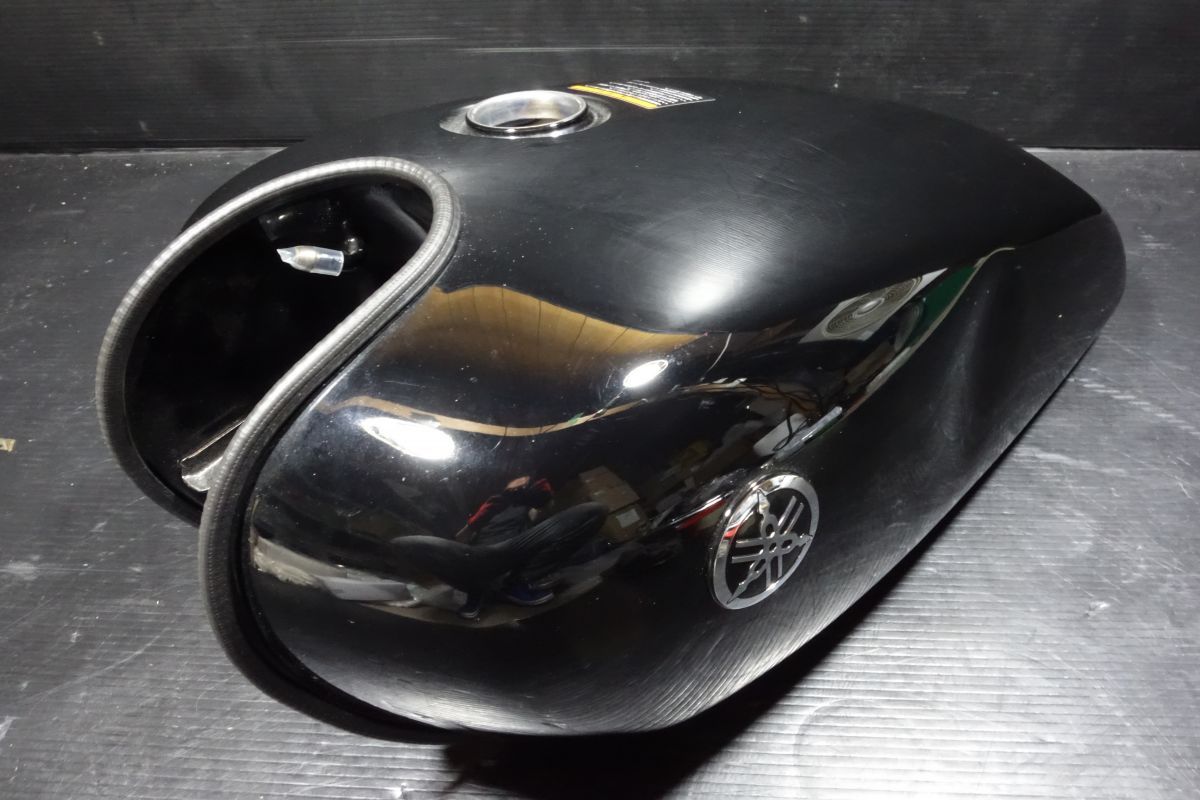 タンク ヒューエル 燃料 ガソリン ヤマハ 純正 SR400インジェクション FI 凹み有 R20250519