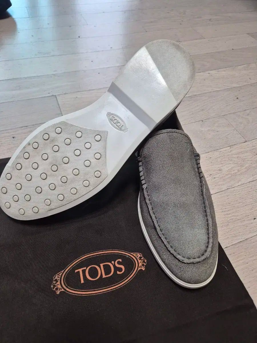 TOD'S スエード グレー ローファー トッズ TOD'S Tタイムレス ローファー スエード 35 22cm グレー