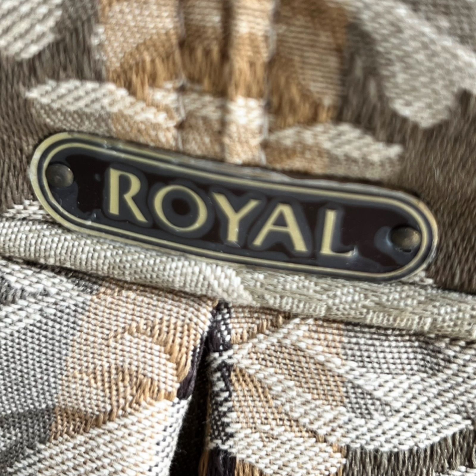 取付無料！マルニ地中海ロイヤル エミールⅡ 花柄ファブリック