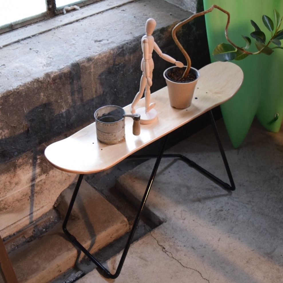 展示品 クラッシュゲート ノットアンティークス スツール ピップⅡ mo b 展示品 クラッシュゲート ノットアンティークス スツール ピップ
