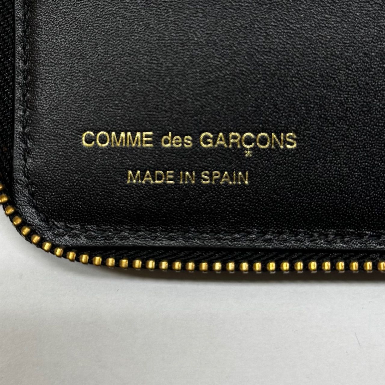 COMME