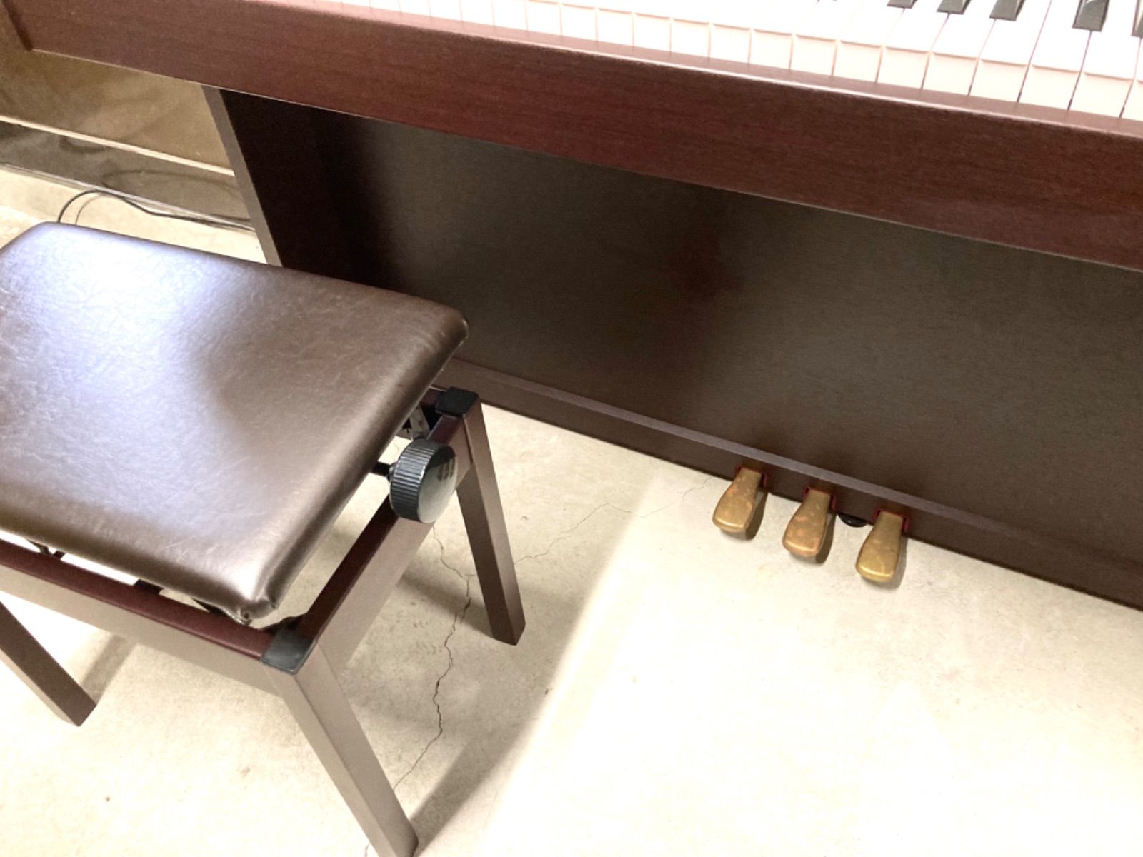 ローランド 電子ピアノ HP203 88鍵盤/3本ペダル 高さ調節イス付き