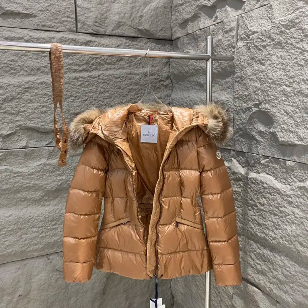 「美品」MONCLER ジレ　レディース3 キャメル 美品」MONCLER ジレ レディース3 キャメル 楽天市場】ベスト