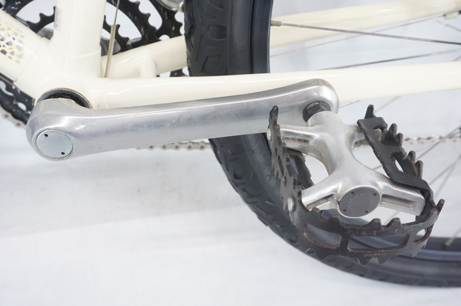 マウンテンバイク バイチャリ阪急塚口店