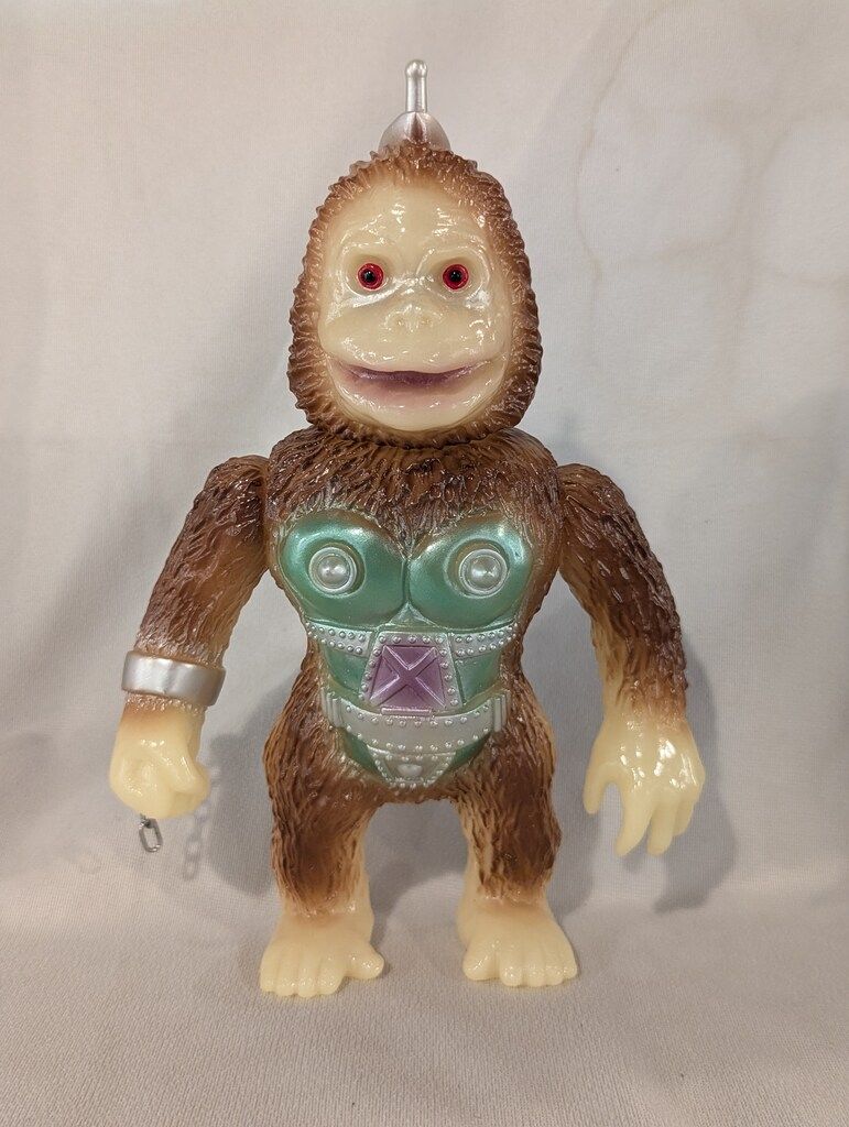 ZOLLMEN/ゾルメン MonsterParede MG5 (蓄光成型/ブラウン塗装/一