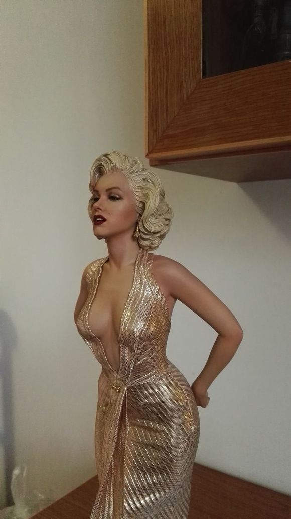 マリリン モンロー イメージ フィギュア サイズ 約40cm セクシー
