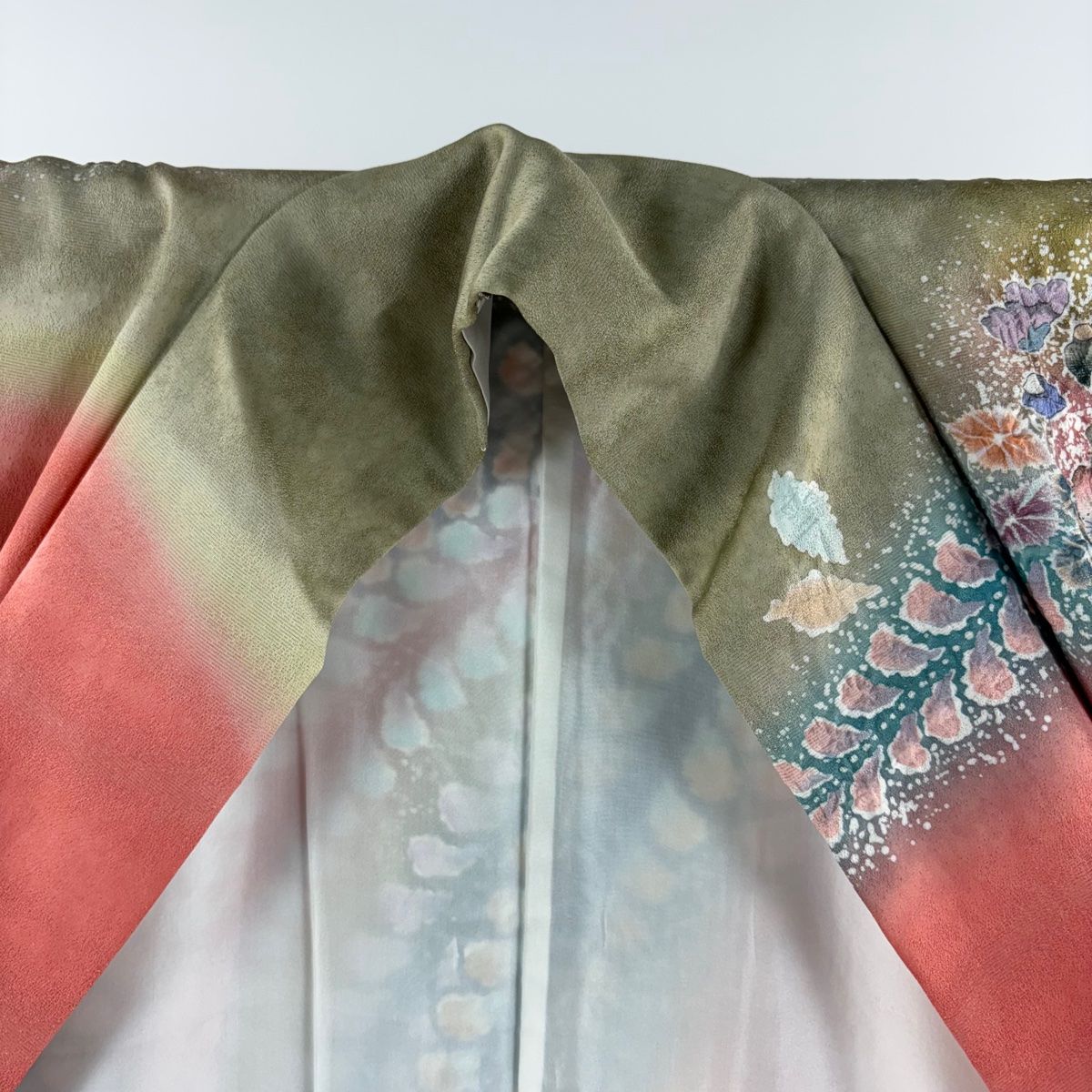 高級振袖　翠山工房　謹製 正絹　辻ヶ花　身丈160cm 暈し　No.tm1 楽天市場】振袖 販売 フルセット 辻が花 桐屋 桐屋翠山工房 青