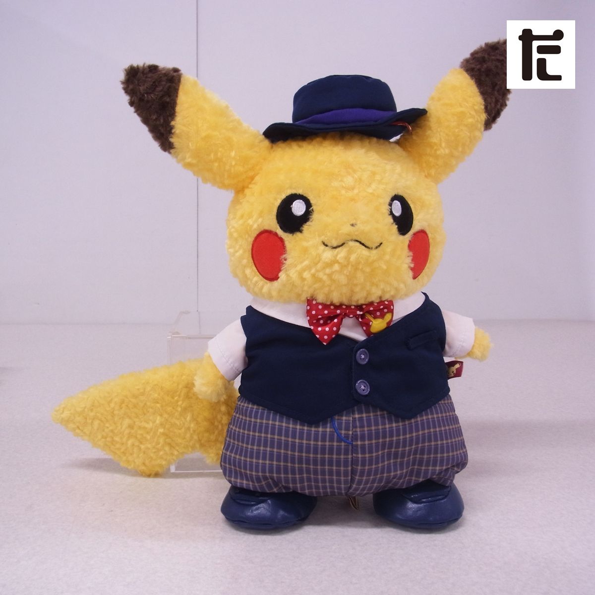 ポケモンセンター Pikachu's Closet ぬいぐるみ オス +