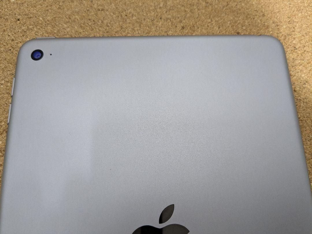中古品 iPad mini 4 Wi-Fiモデル 128GB FK9N2J/A スペースグレイ