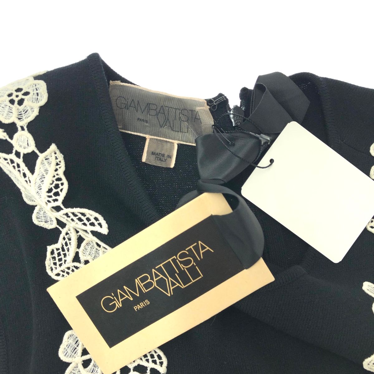 未使用品 GiAMBATTiSTA VALLi ジャンバティスタヴァリ ワンピース 