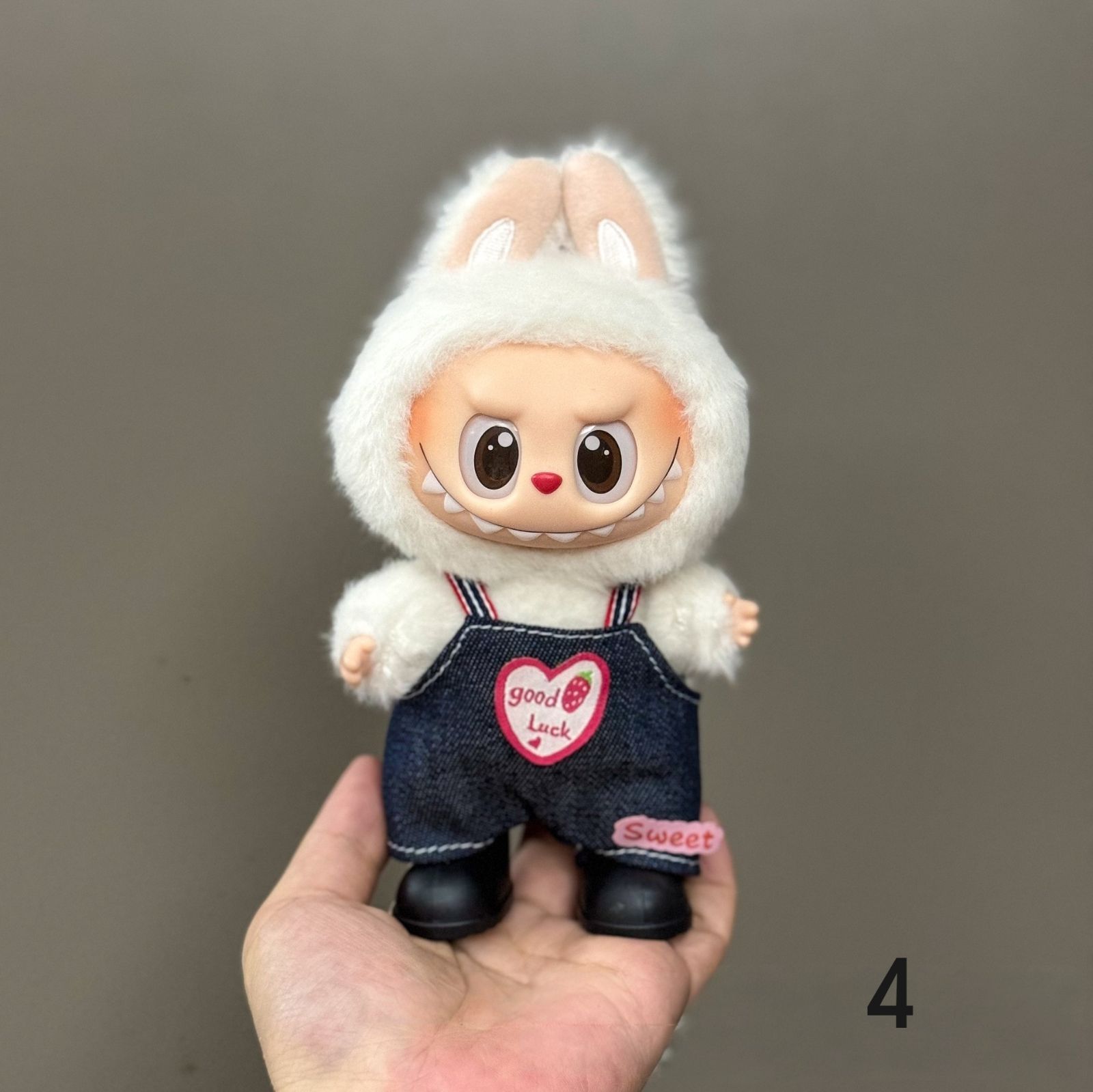 LABUBU ラブブー ぬいぐるみ POPMART ×HOW2WORK labubu ぬいぐるみ