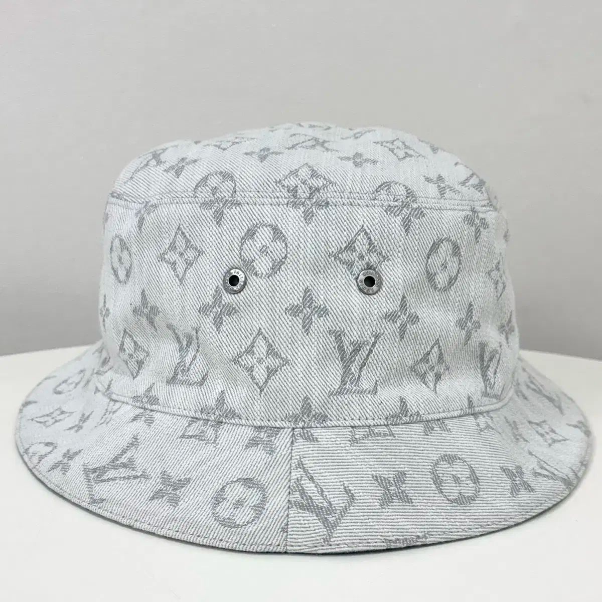 60 Louis Vuitton(ルイヴィトン) LV バケットハット - メルカリ