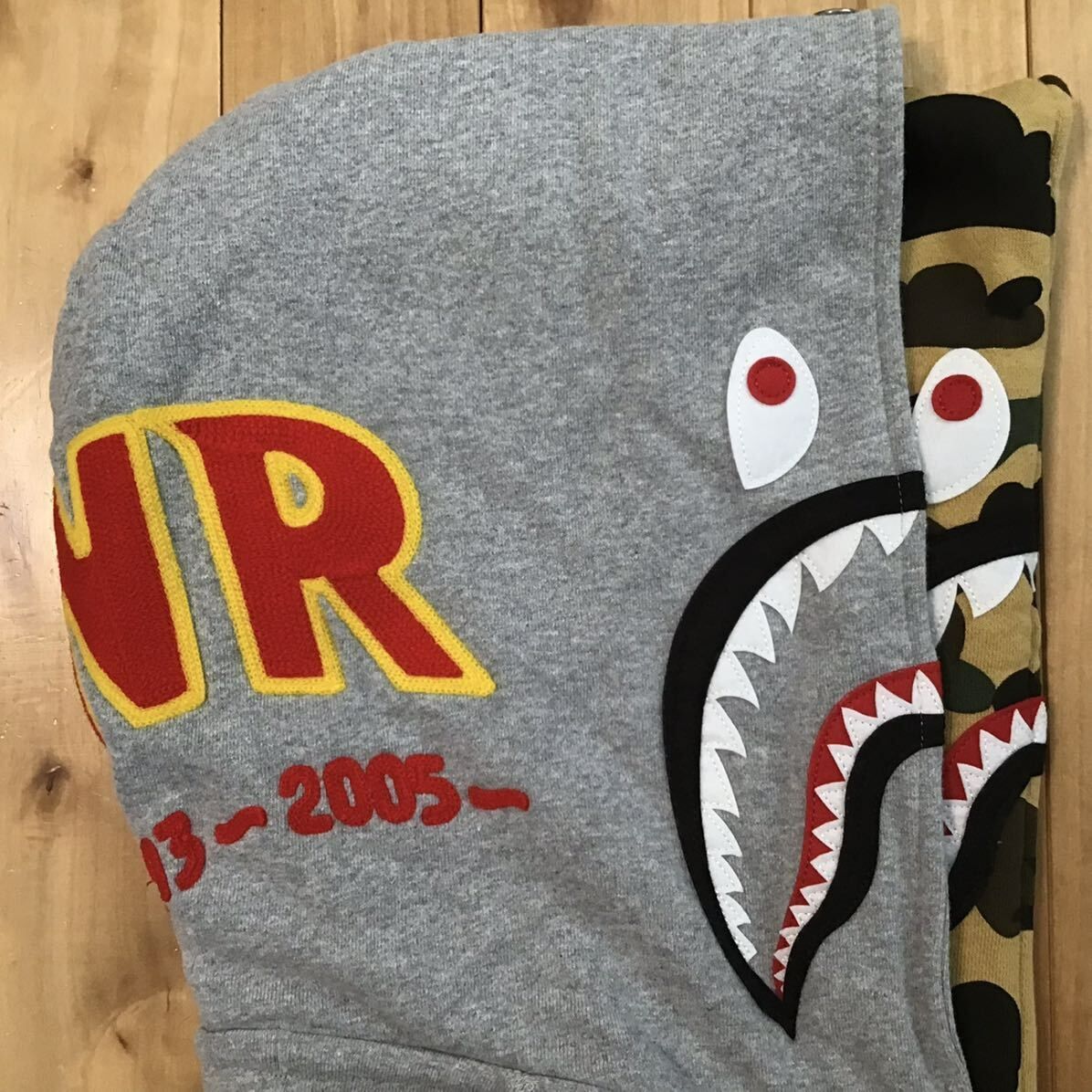 BAPE シャークパーカー グレー カモ柄 COLOR CAMO SHARK WIDE FIT FULL ZIP DOUBLE HOODIE M（パーカー
