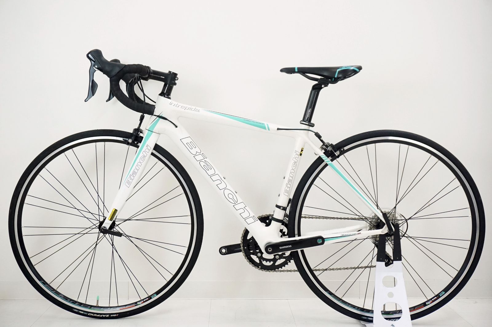 BIANCHI 「ビアンキ」 INTREPIDA 2018年モデル ロードバイク