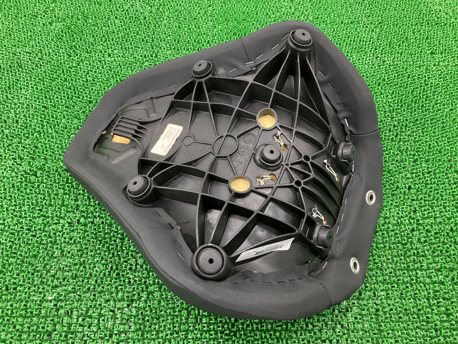 FXSB1870 フロントシート 52000262L ハーレー 純正 バイク 部品