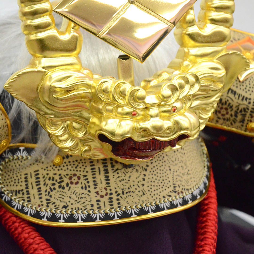 武具飾り兜 金色 黒色 楽天市場】【幅45cm 奥行33cm 金と銀の選べる新作兜2種類】五月