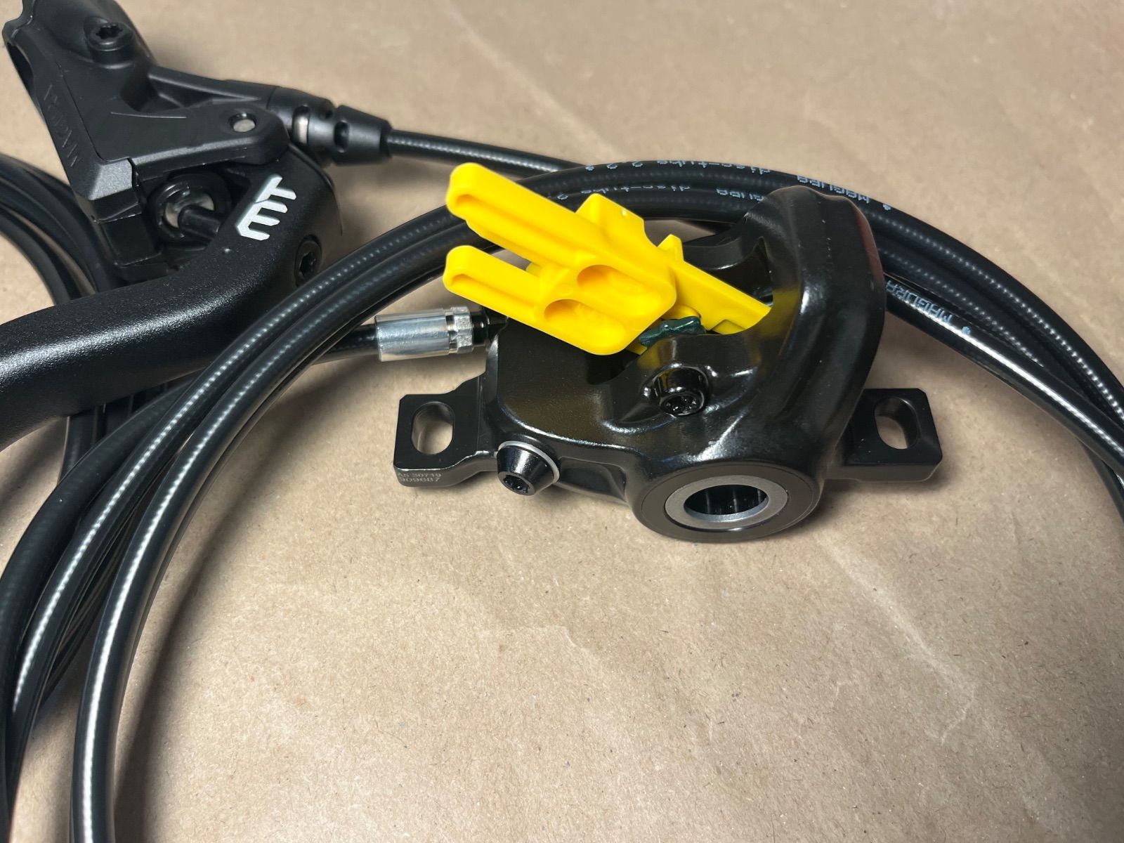 Magra MT4 マグラ 油圧ディスクブレーキ 1600mm ×2 BRIGHTFACE_UK