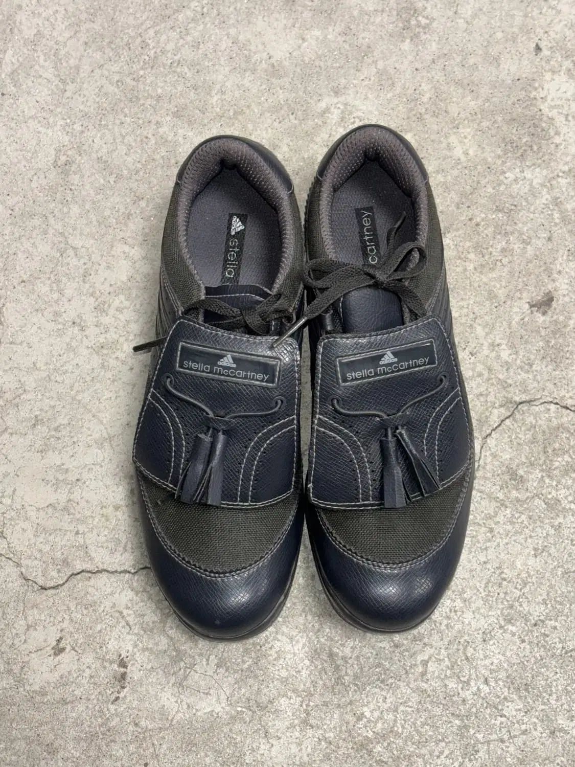 アディダス ステラー