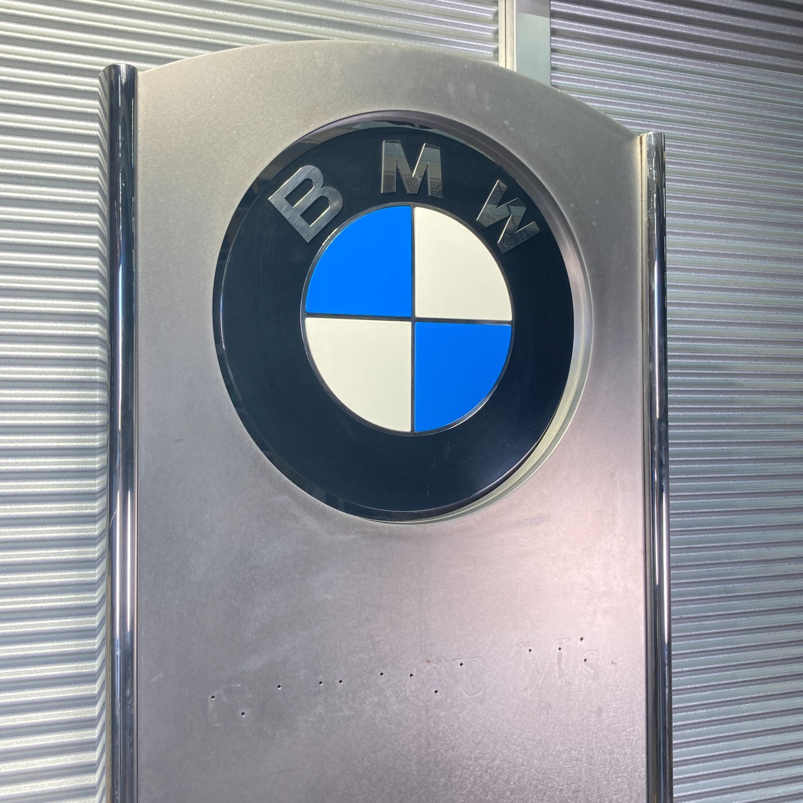 【送料別】配送要相談 中古現状品 BMW スタンド看板 キャスター付き 大型 店舗備品 車屋