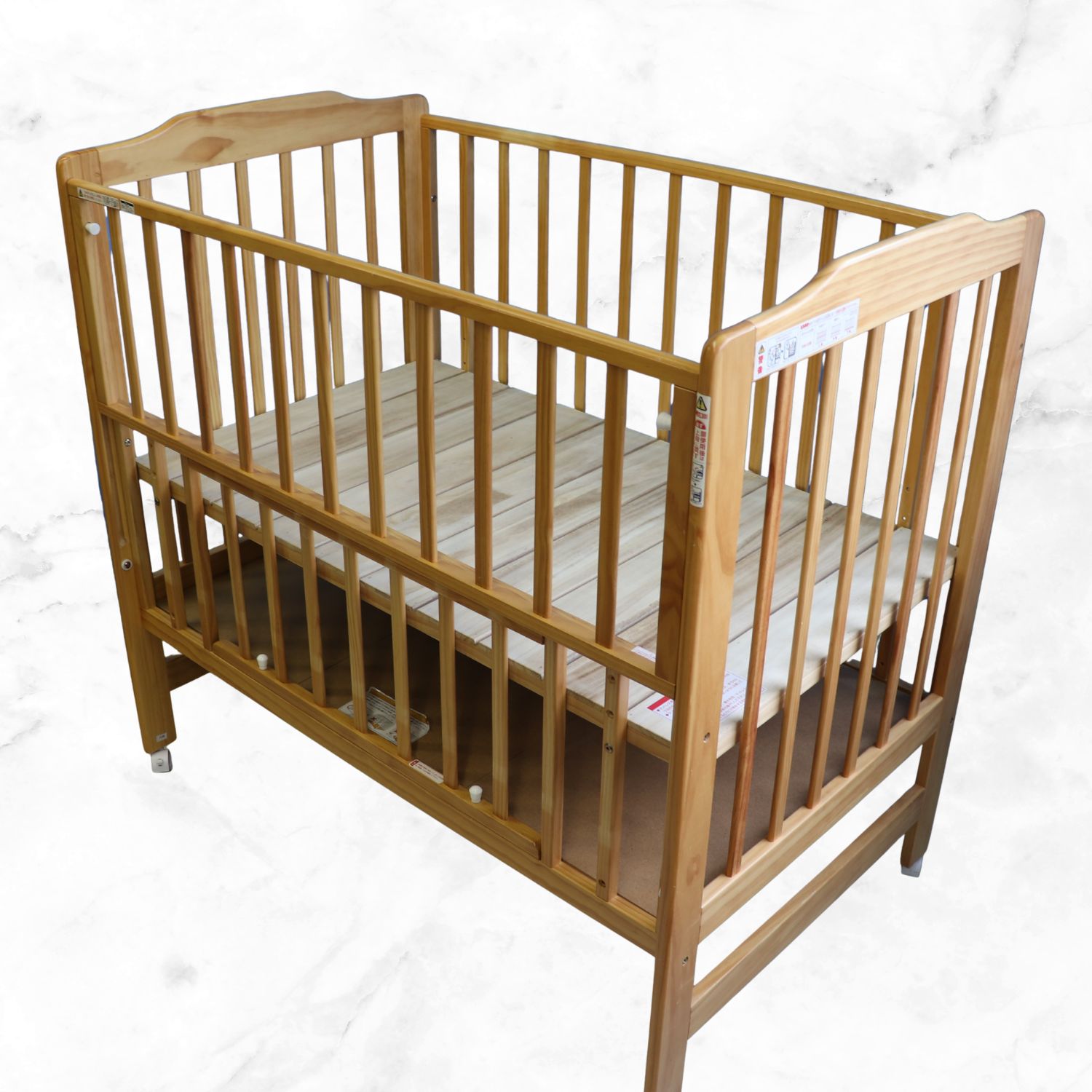 木製 ベビーベッド