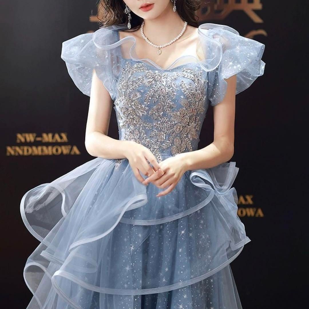 幾何学模様がオシャレなフリルスカートのイブニングドレス Reddachic-女性用のイブニングドレスセット、スモークのショール