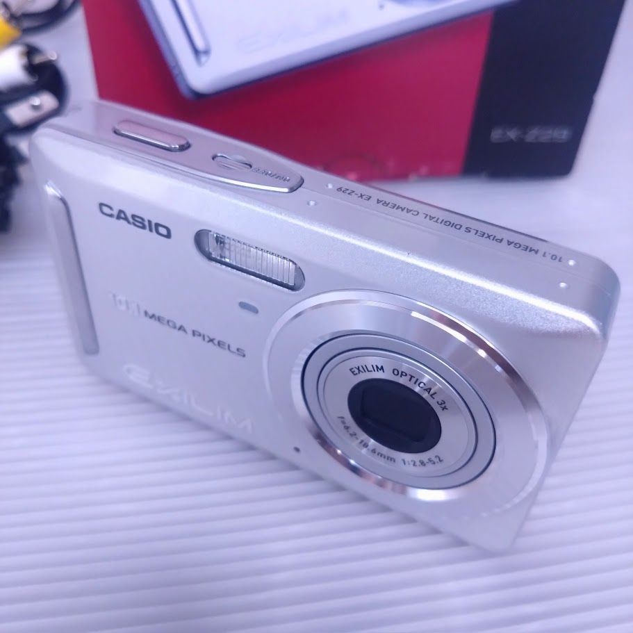 極美品】CASIO カシオ EXILIM EX-Z29 コンパクトデジタルカメラ