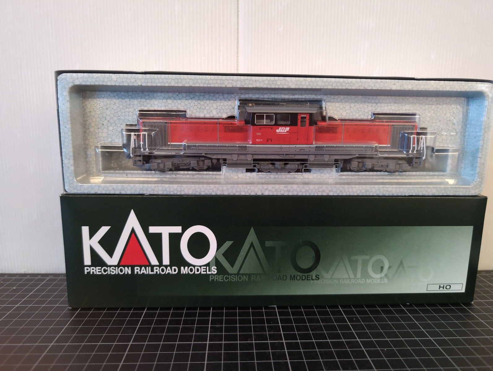 KATO　DD51　JR貨物更新色　【1-702-1A】　HOゲージ HO）DD51 JR貨物更新色 | KATO(カトー) 1-702-1A 鉄道模型 HO