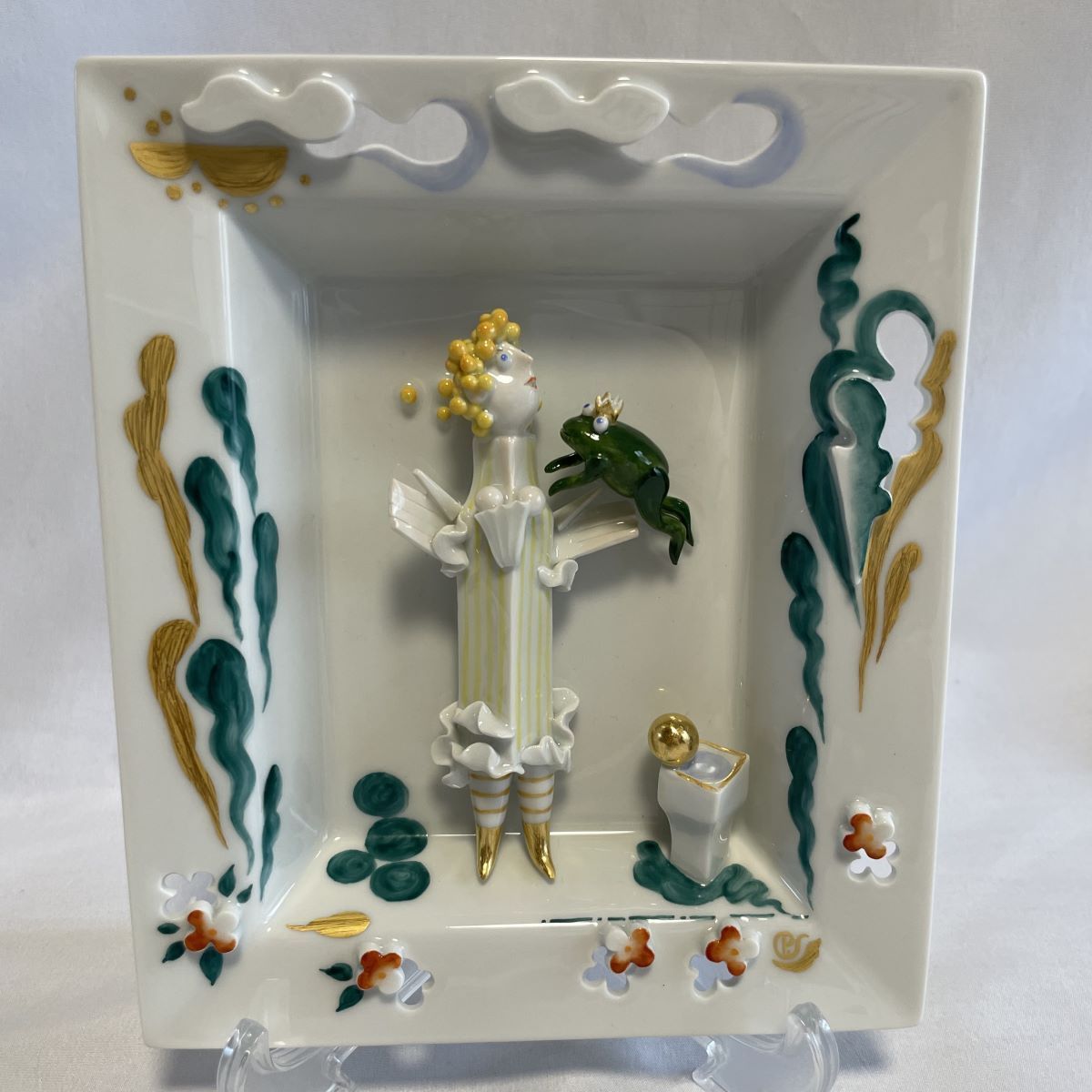 192u マイセン Meissen メルヘンプラーク 「カエルの王様」箱付き