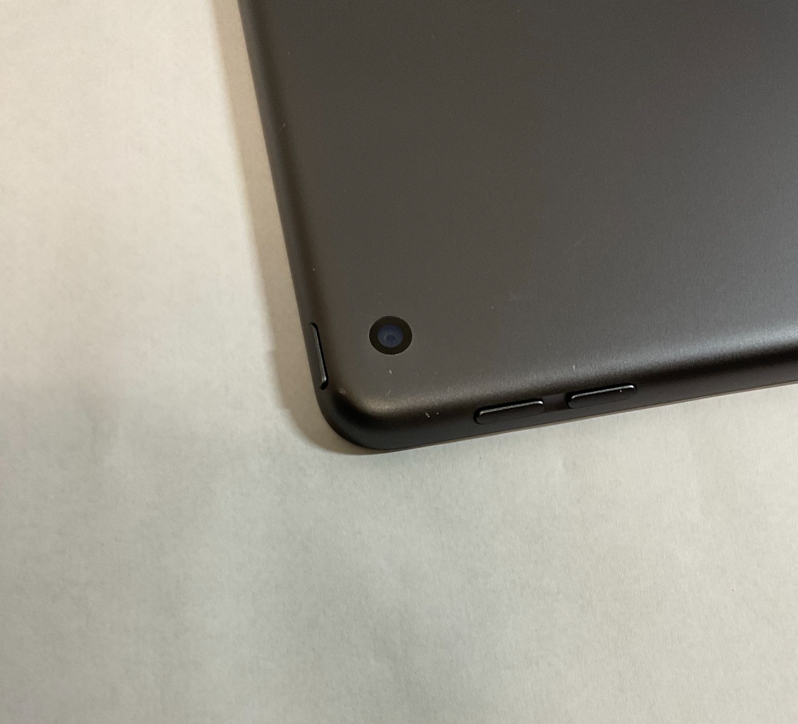 バッテリー最大容量91%・24時間以内発送】iPad 第7世代 Wi-Fi