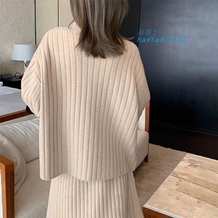 モックネック ハイネック