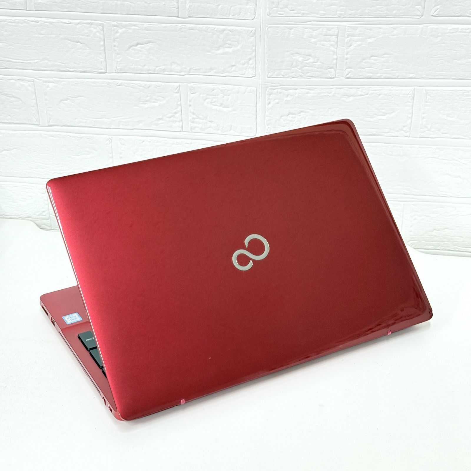 富士通 |メモリ16GB|corei7|Windows11|SSD512GB|ノートパソコン|タッチパネル|フルHD液晶|Blu-ray搭載