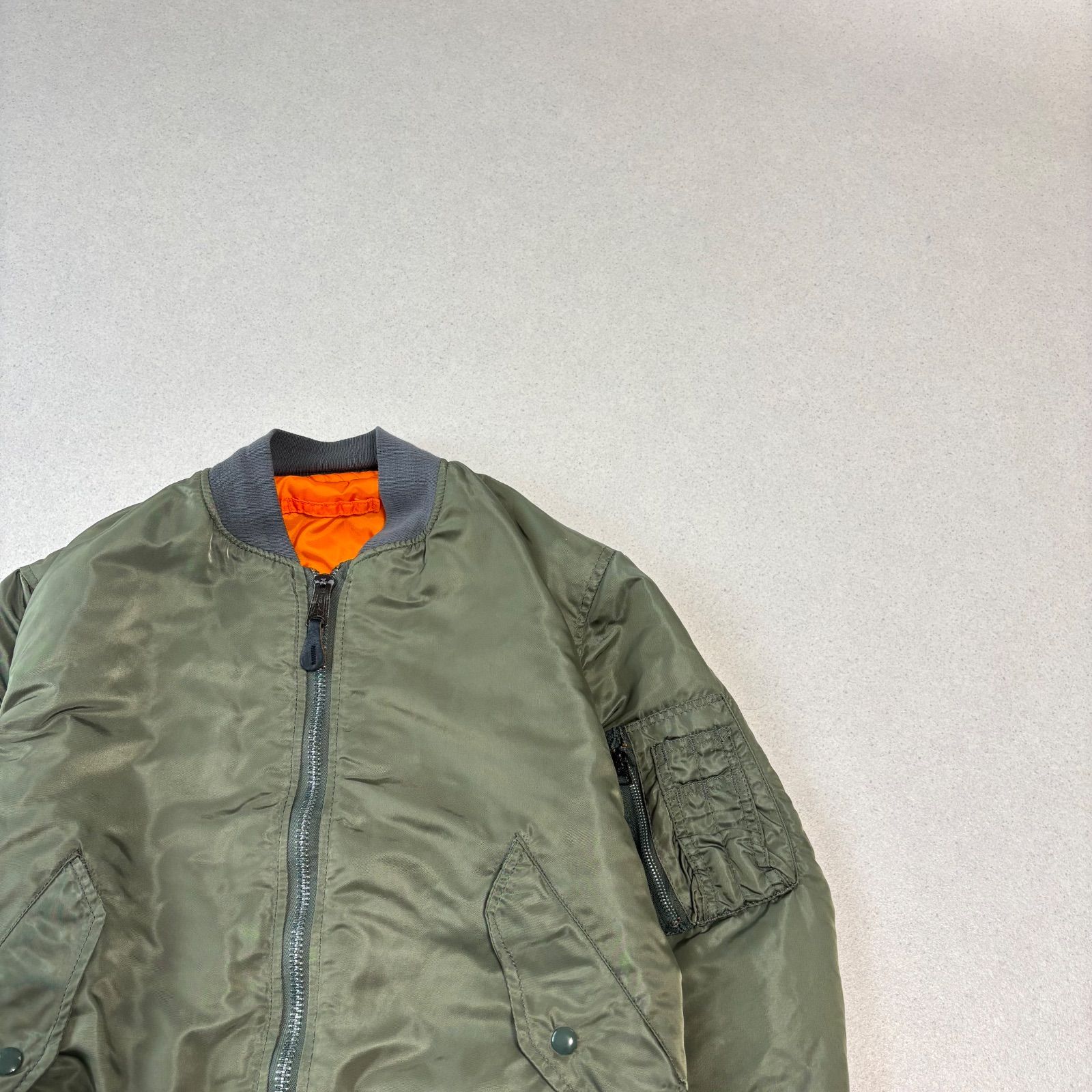 MA-1 80s ALPHA 旧タグ USA製 フライトジャケット ヴィンテージ ALPHA INDUSTRIES 80s ma-1 Lサイズ usa製 旧タグ フライト