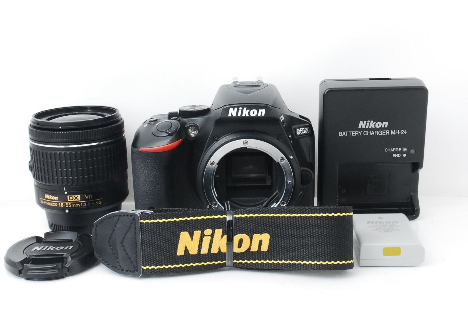 美品】ニコン Nikon D5500 レンズキット 《ショット数4552回》