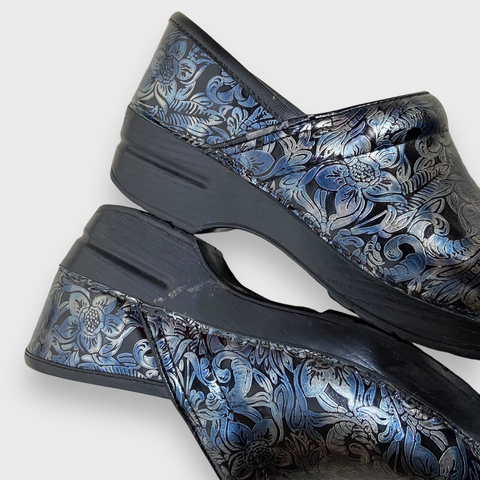 dansko レザーシューズ 37 花柄 ブラック 23.5~24cm dansko レザーシューズ 37 花柄 ブラック 23.5~24cm