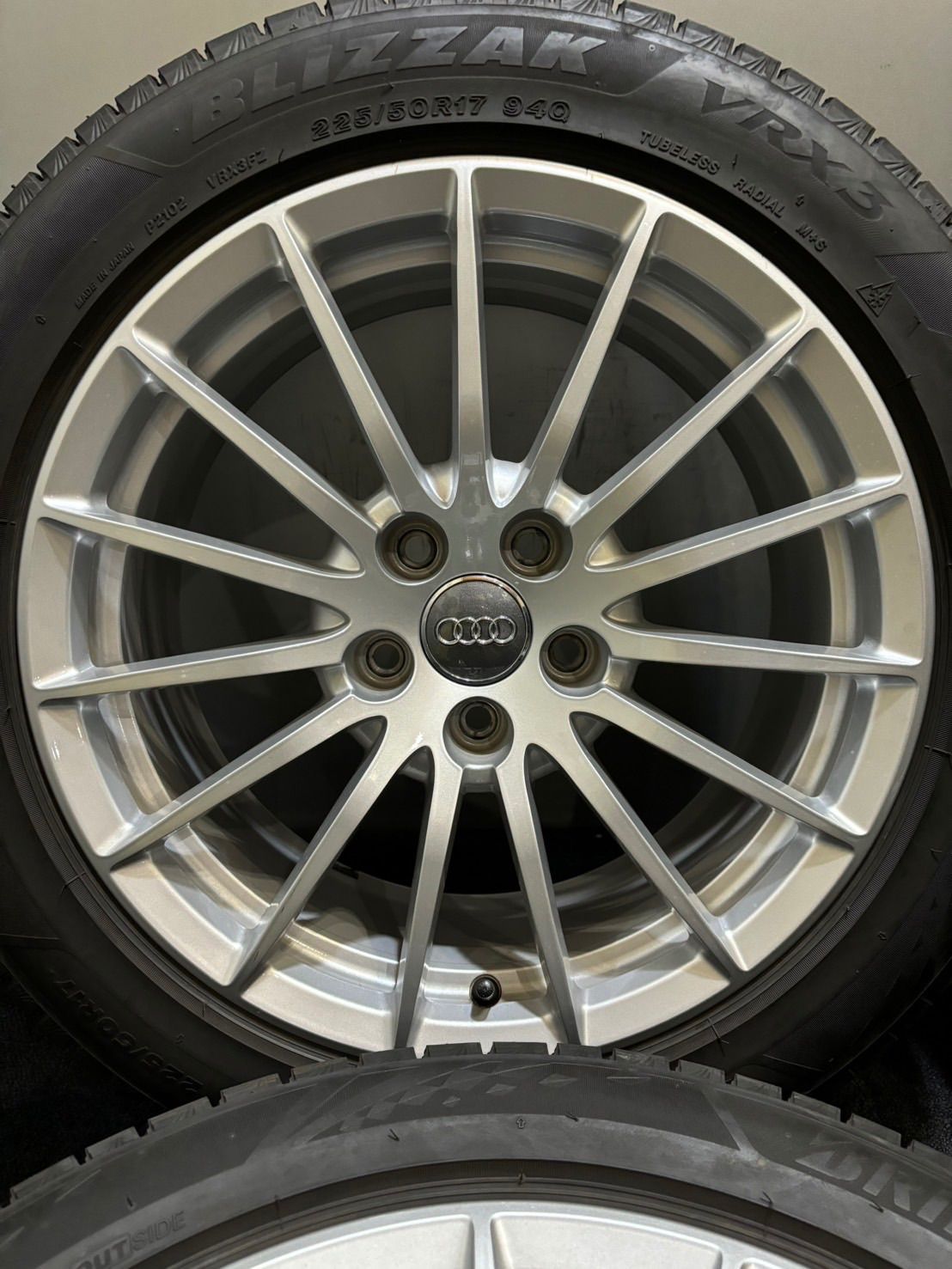 ★225/50R17 BRIDGESTONE/VRX3 21年製 アウディ F5 A5 純正 17インチ 7.5J +29 112 5H スタッドレス 4本 A4 (南6-G926)