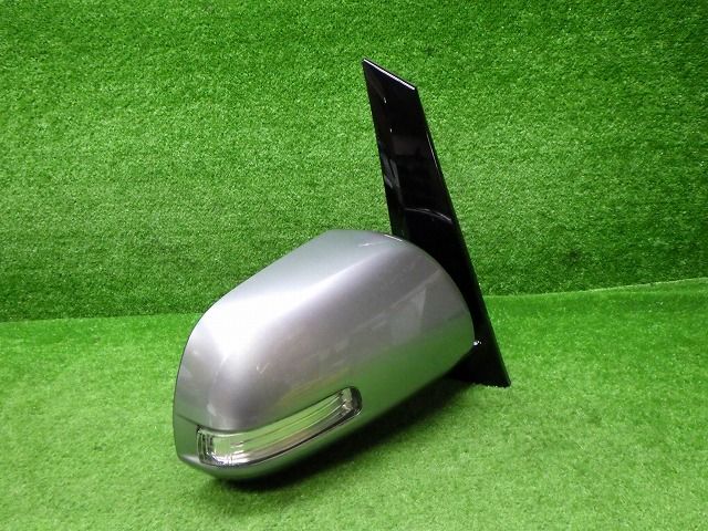 トヨタ　ACR50/55　エスティマ　右ドアミラー　カラー1F8　9P　241115043