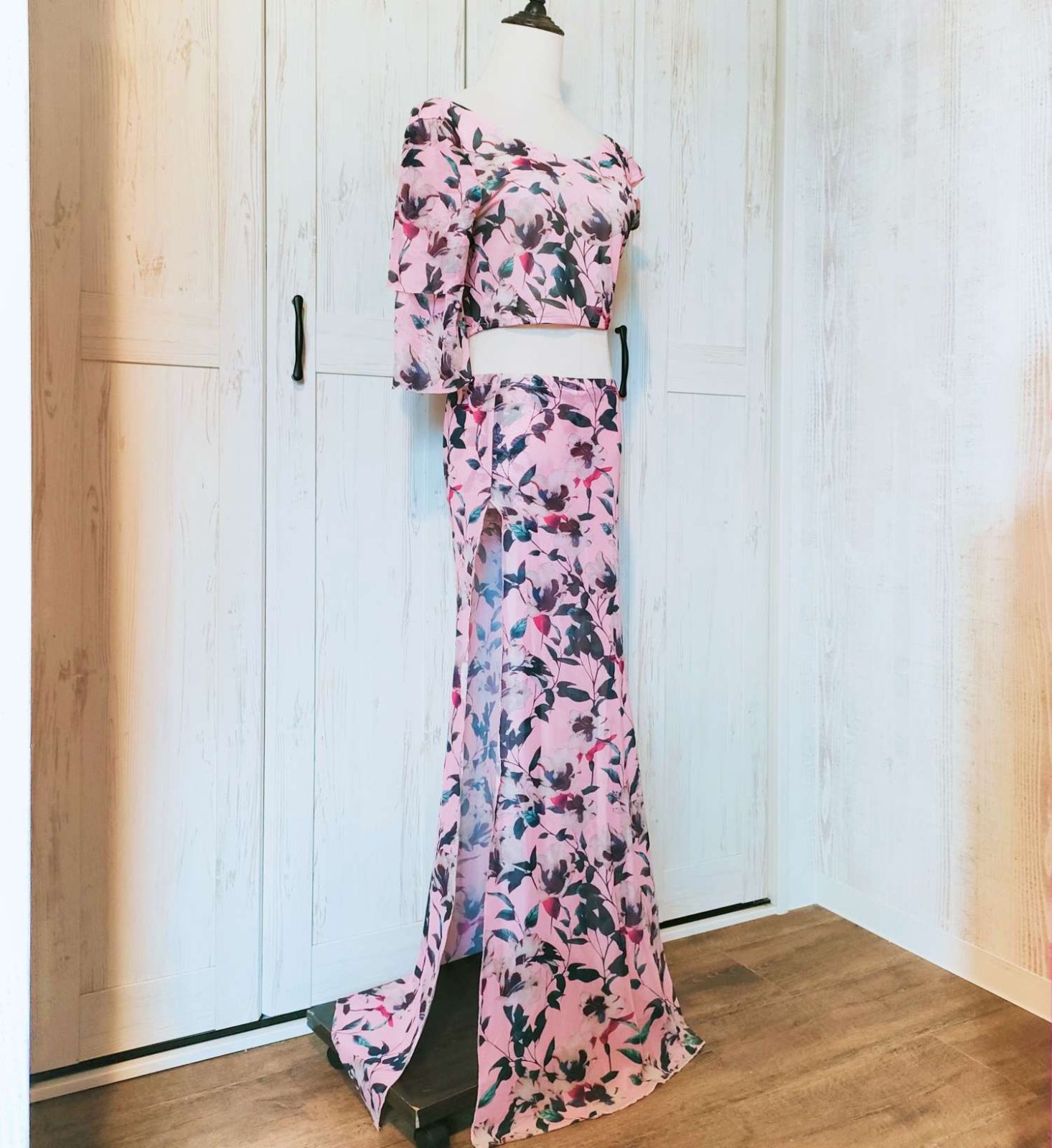 ベリーダンス トップス 花柄 衣装 スカート レディース 練習着 花柄（衣装セット｜ベリーダンス）：体操・ダンス<スポーツ ★新品★ベリーダンス衣装セットアップ レッスンウェア 花柄レースレッスン着ウェア練習着 花柄レースレッスン着ウェア ☆新品☆ベリーダンス衣装セットアップ 上下セット レッスン着ウェア練習着 [SusanSandyLi]