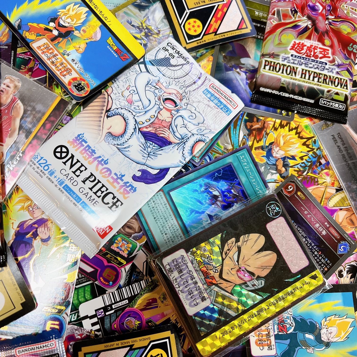 ☆早い者勝ち☆1箱2万円以上の価値☆数量限定☆レトロカード大量